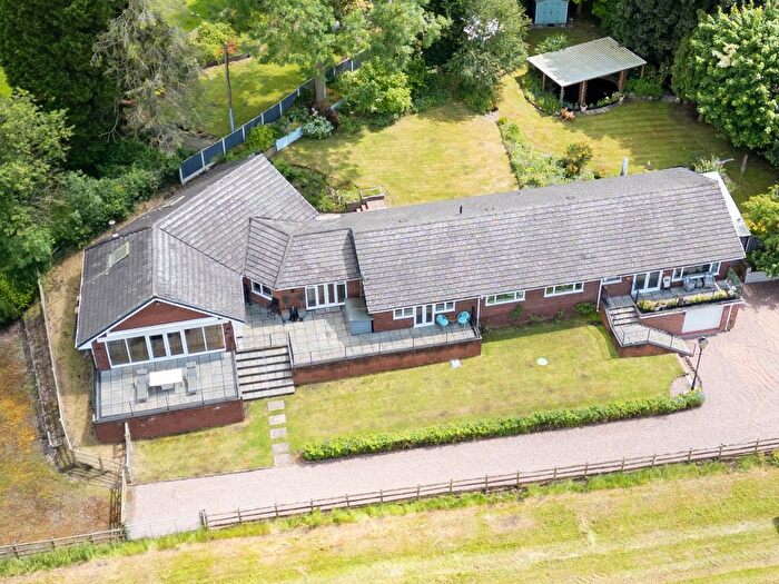 5 Bedroom Bungalow For Sale In Whitgreave Lane, Great Bridgeford, Stafford, Staffordshire, ST18
