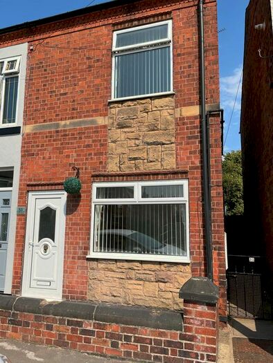 3 Bedroom Terraced House To Rent In Alfred Street, Alfreton, DE55