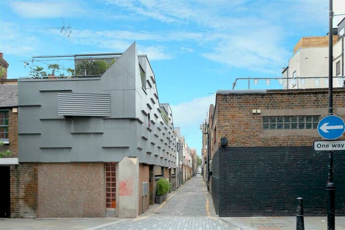 2 Bedroom Flat To Rent In Voss Street, London, E2