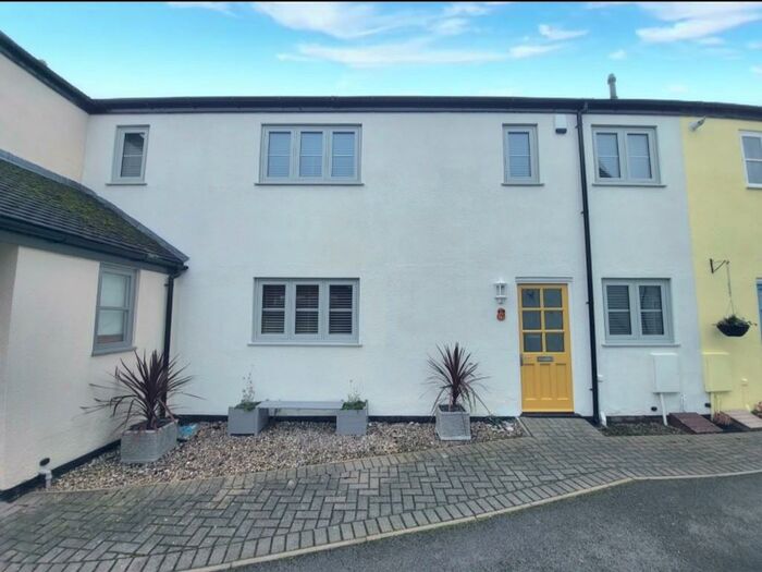 2 Bedroom Terraced House To Rent In White Hart Mews, Alrewas, Burton-on-Trent, DE13