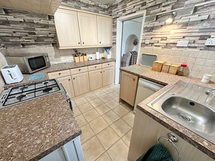 3 Bedroom Terraced House For Sale In Limerick Road, Bispham, FY2