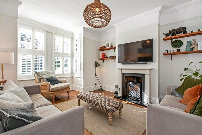 4 Bedroom House For Sale In Queenswood Road, Forest Hill, London, SE23