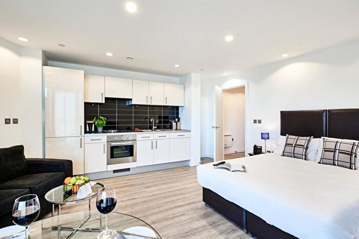 Studio To Rent In Goring Road, Staines-Upon-Thames, TW18