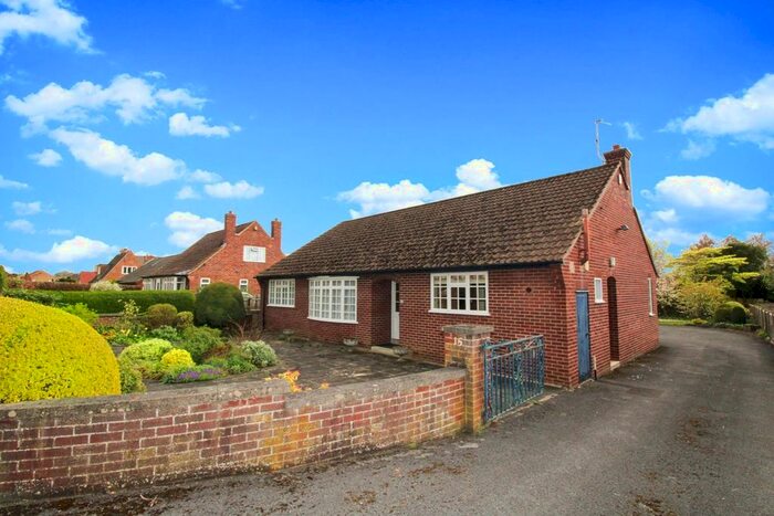 3 Bedroom Detached Bungalow To Rent In Mallorie Park Drive, Ripon, HG4