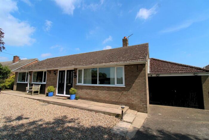 3 Bedroom Detached Bungalow For Sale In Bury Road, Cockfield, Bury St Edmunds, IP30