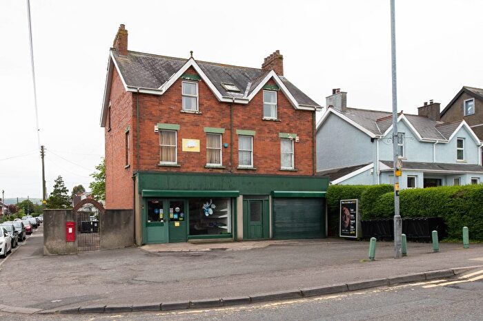 6 Bedroom Detached House For Sale In Upper Station Road, Greenisland, BT38