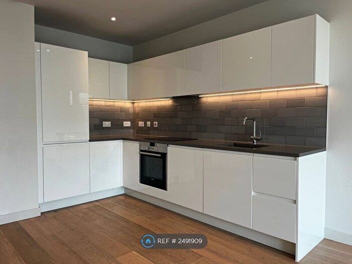 1 Bedroom Flat To Rent In William Parry House, London, E16