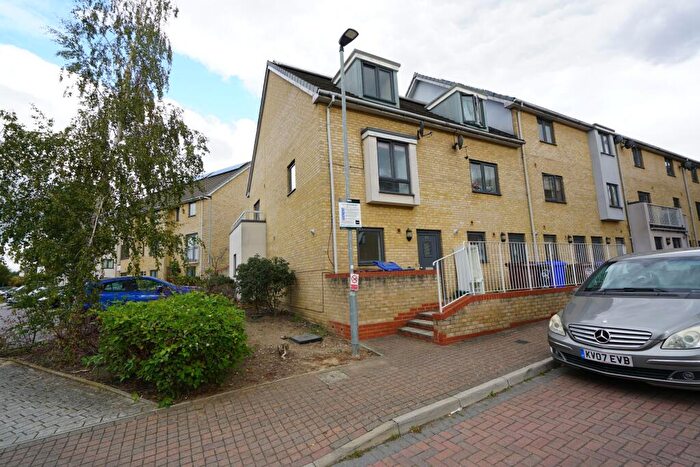 4 Bedroom Terraced House To Rent In Draper Close, Grays, RM20