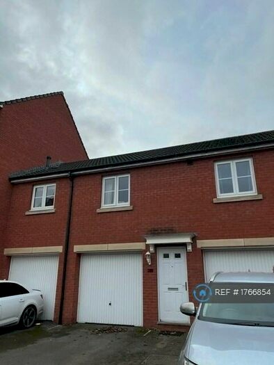 2 Bedroom Flat To Rent In Primmers Place, Westbury, BA13