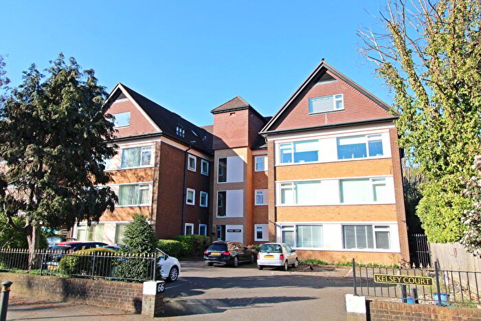 3 Bedroom Flat For Sale In Wickham Road, Beckenham, BR3