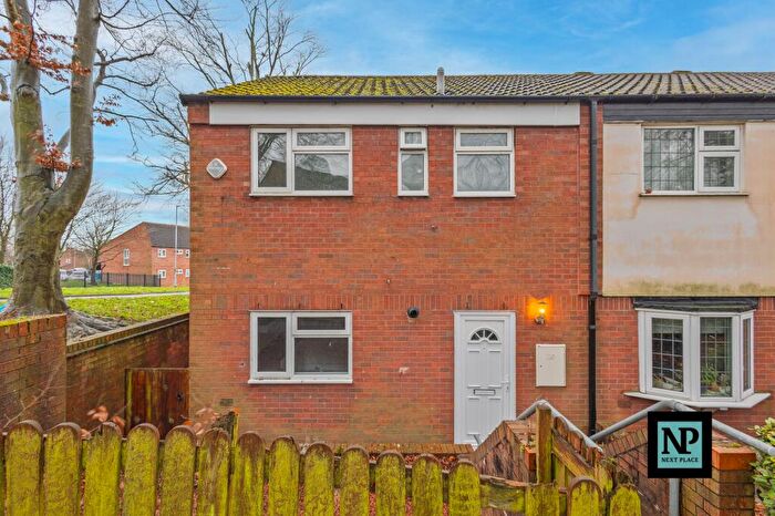 3 Bedroom Terraced House To Rent In Carlcroft, Wilnecote, B77