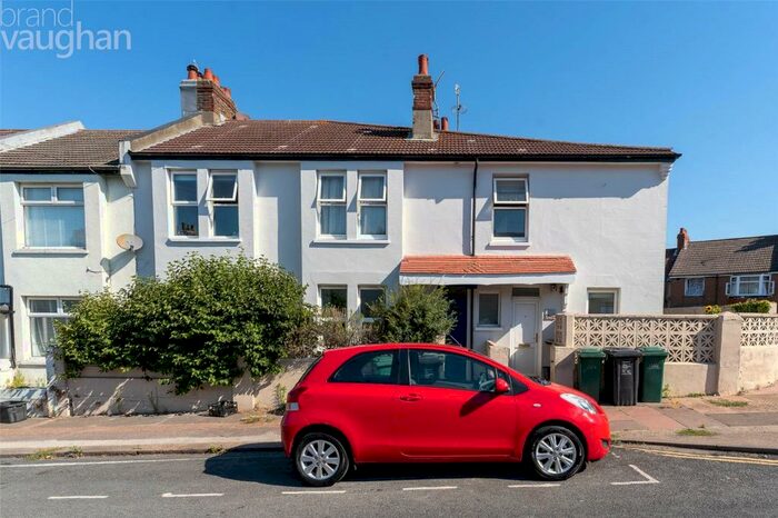 2 Bedroom Flat To Rent In Ladysmith Road, Brighton, East Sussex, BN2