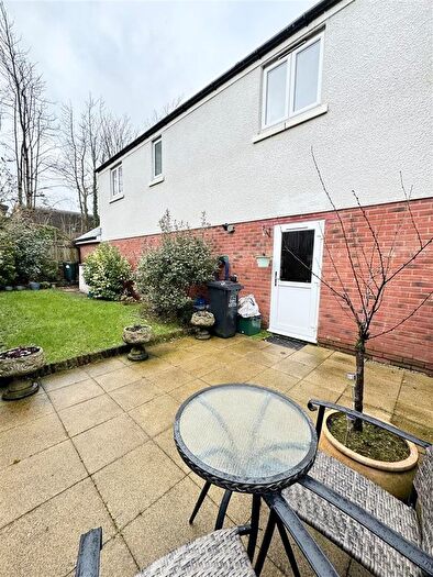 2 Bedroom Flat To Rent In Moyles Park, Modbury, Ivybridge, PL21