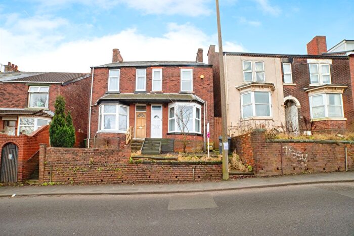 3 Bedroom Semi Detached House For Sale In Chesterfield Road, Staveley, Chesterfield, S43