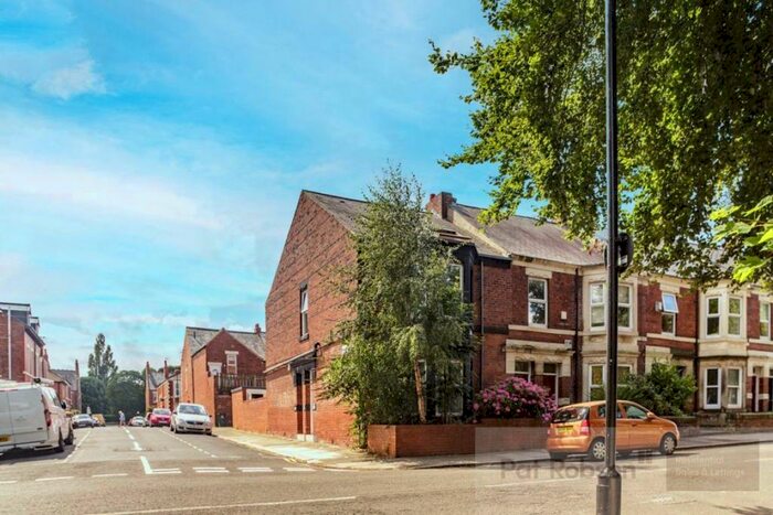 5 Bedroom Property To Rent In Farquhar Street, NE2