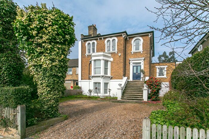 6 Bedroom Detached House For Sale In Lancaster Avenue, London, SE27