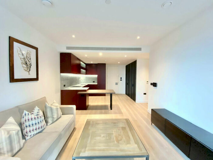 2 Bedroom Flat To Rent In Embassy Gardens, Nine Elms, SW11