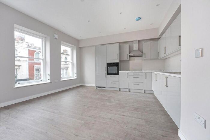 1 Bedroom Apartment To Rent In Sutton Court Road, Sutton, SM1