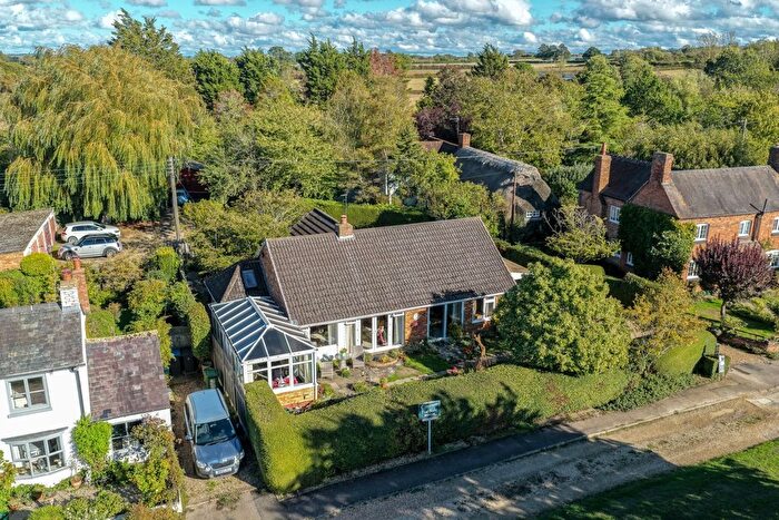 3 Bedroom Detached Bungalow For Sale In Upper Quinton, CV37