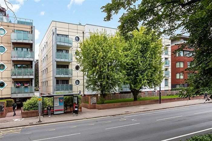 2 Bedroom Flat For Sale In , Cygnus Court, Brighton Road, Purley, CR8