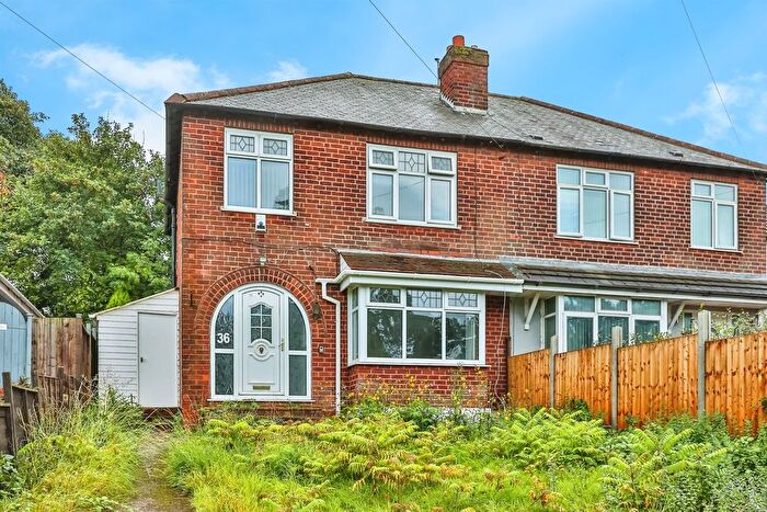 3 Bedroom Semi-detached House For Sale In Nottingham Road, Nuthall, Nottingham, NG16