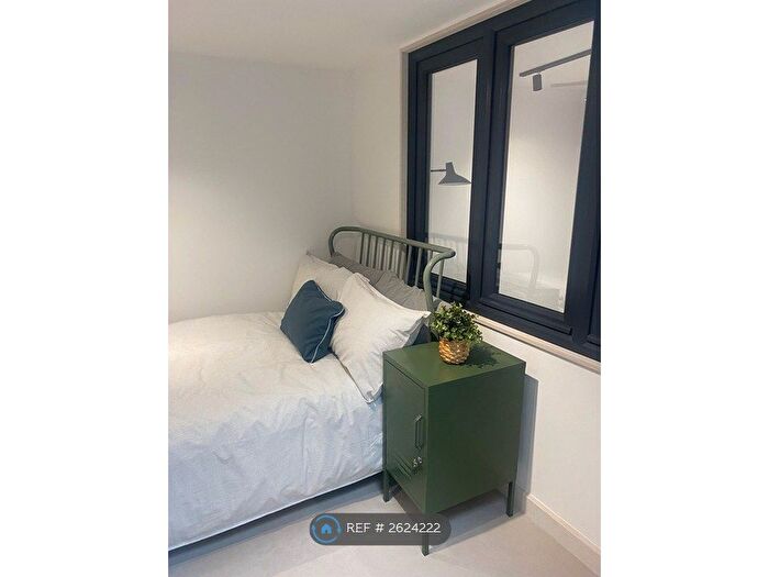 1 Bedroom Flat To Rent In Hackney, London, E9