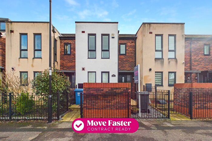 2 Bedroom Terraced House For Sale In Westbourne Street, Hull, HU3