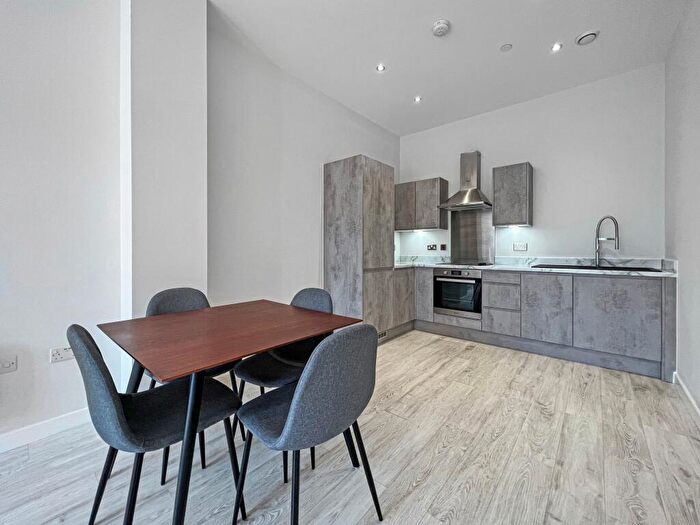 2 Bedroom Apartment To Rent In Block E Victoria Riverside, Atkinson Street, Leeds, LS10