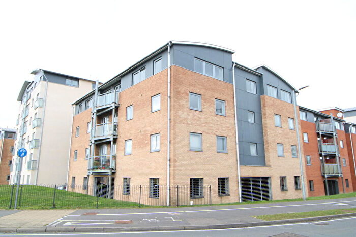1 Bedroom Apartment To Rent In St James Place, De Grey Road, CO4
