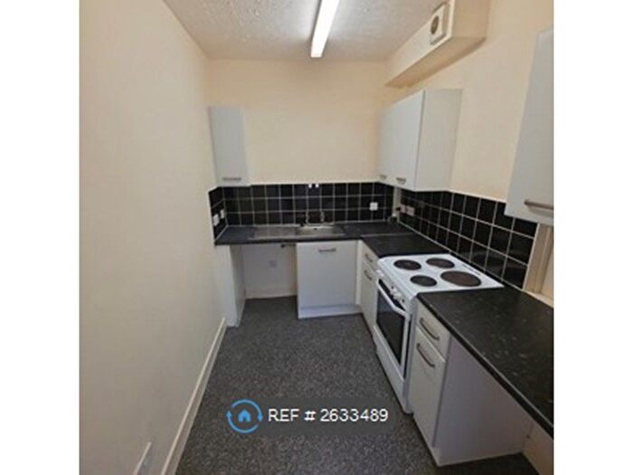 2 Bedroom Flat To Rent In Godfrey Olson House, Eastleigh, SO50
