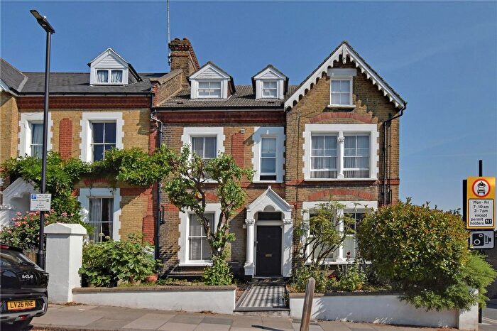 2 Bedroom Flat For Sale In Humber Road, Blackheath, London, SE3