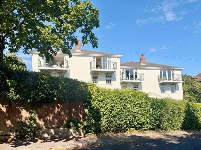 3 Bedroom Town House For Sale In Highbridge Road, Lower Parkstone, Poole, BH14