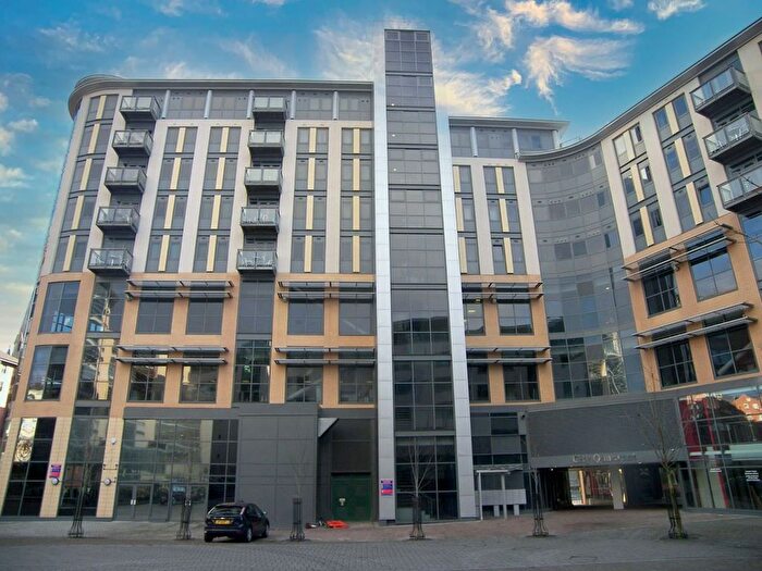 1 Bedroom Flat To Rent In Waterloo Square, Newcastle Upon Tyne, NE1