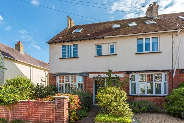 3 Bedroom End Of Terrace House For Sale In Swinburne Road, Abingdon, OX14