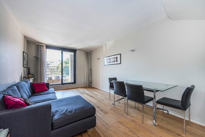 2 Bedroom Flat To Rent In Cromwell Road, London, SW7
