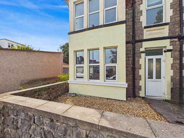 1 Bedroom Flat For Sale In Parkhurst Road, Weston-Super-Mare, BS23