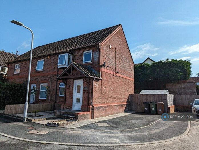 3 Bedroom End Of Terrace House To Rent In Chesterton Close, Plymouth, PL5