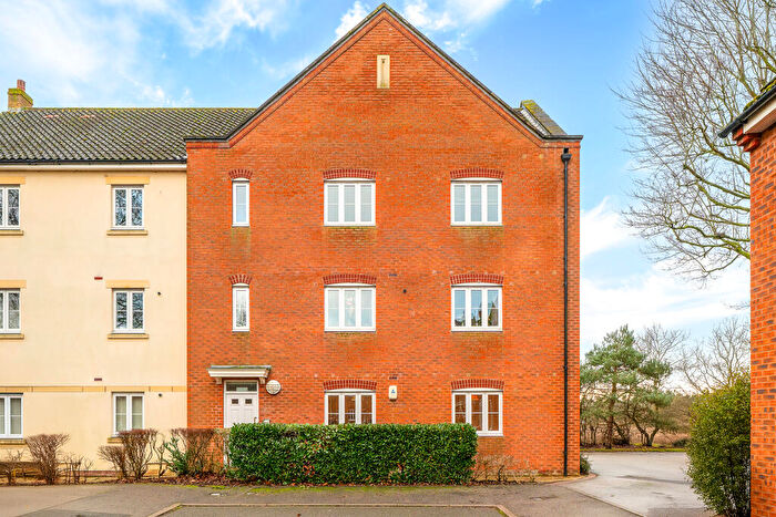 2 Bedroom Flat For Sale In Tall Pines Road, Witham St. Hughs, Lincoln, Lincolnshire, LN6