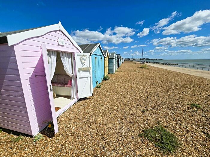 Chalet For Sale In Adjacent Manor Terrace, Felixstowe, IP11