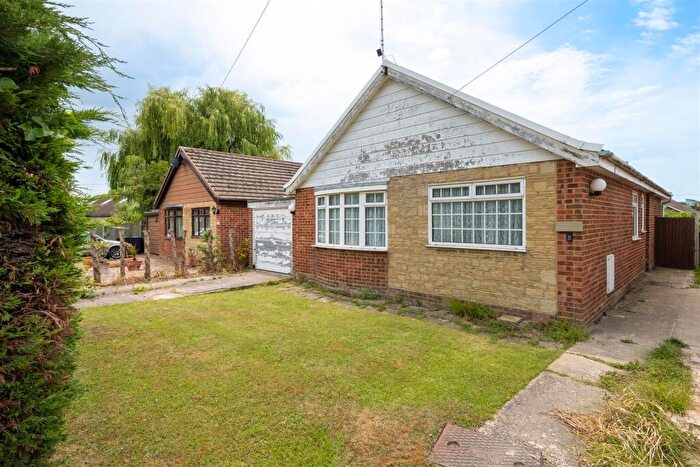 3 Bedroom Detached Bungalow For Sale In Birch Road, Whitstable, CT5