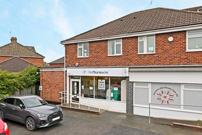 2 Bedroom Flat To Rent In Huntington Road, York, YO31