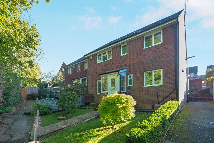 4 Bedroom Semi Detached House For Sale In Cowden Walk, St. Leonards-On-Sea, TN38