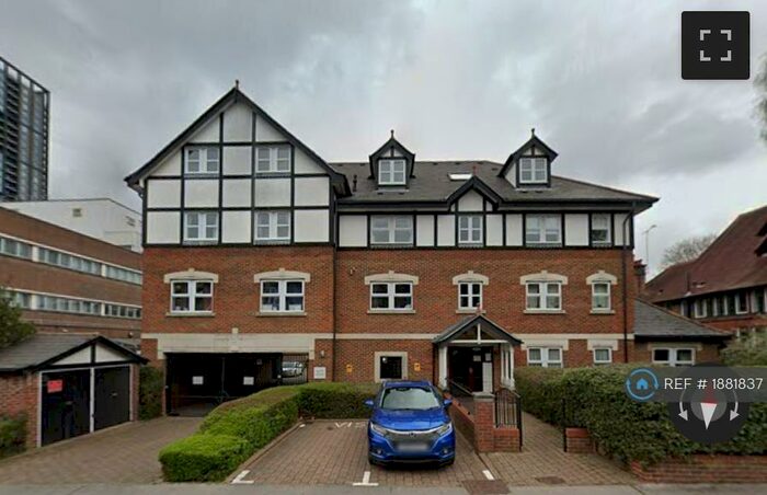 2 Bedroom Flat To Rent In Keys Court, East Croydon, CR0