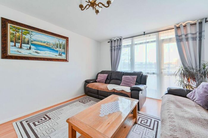 2 Bedroom Flat To Rent In Barnes Wallis Court, Wembley Park, Wembley, HA9