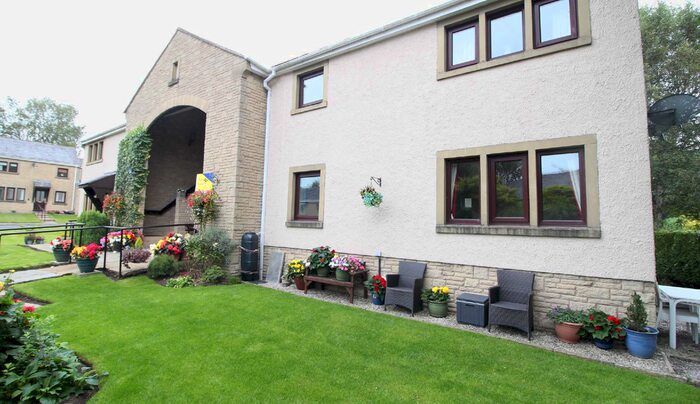 2 Bedroom Flat To Rent In Manorfields, Clitheroe, BB7