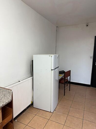 6 Bedroom Terraced House To Rent In Dovey Road, Birmingham, B13