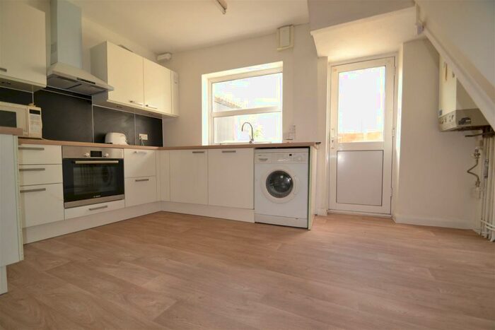 3 Bedroom Terraced House To Rent In St Mary Magdalene Street, Brighton, BN2