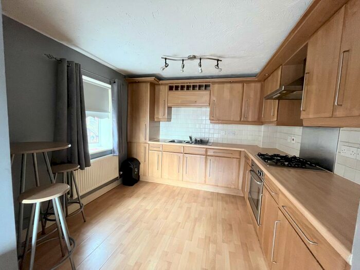 2 Bedroom Apartment To Rent In South Ferry Quay, Liverpool, L3