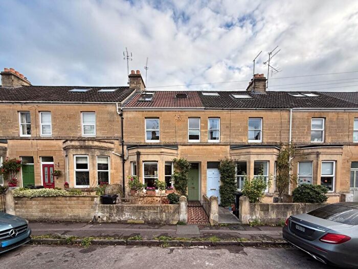 4 Bedroom Terraced House For Sale In Westhall Road, Bath, BA1