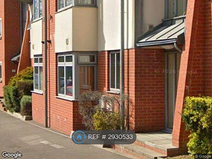 1 Bedroom Flat To Rent In Manhattan, Yeovil, BA20